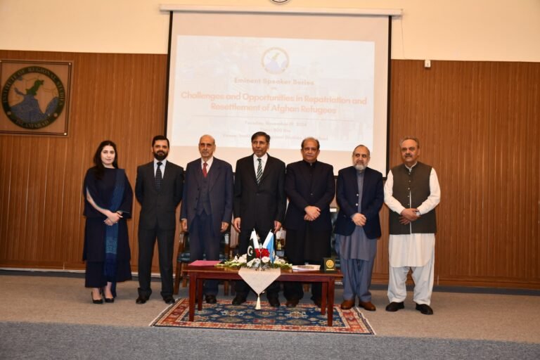 Pakistan cannot shoulder the burden alone, 600,000 Afghan refugees await resettlement : Abbas Khan