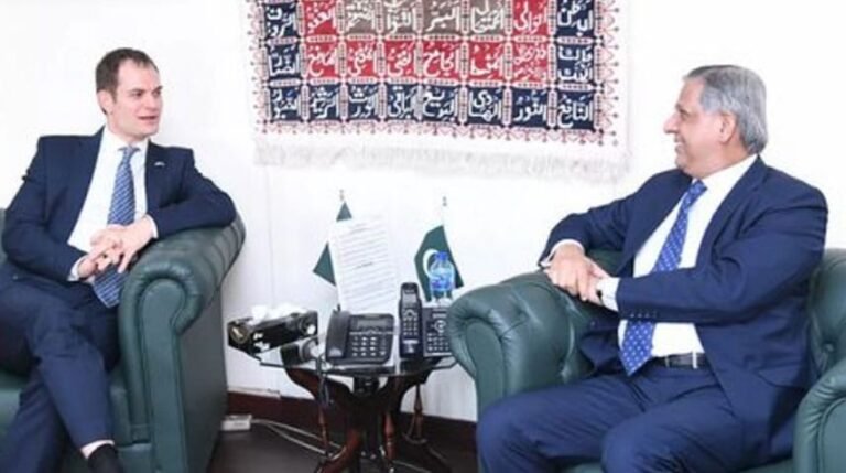 Pakistan, UK commit to strengthening ties across key sectors