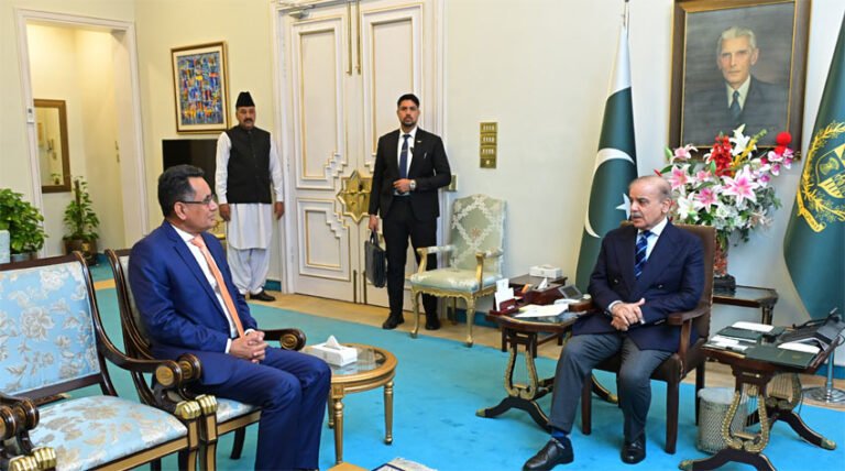 PM Shehbaz Sharif stresses transforming Pakistan-Bangladesh goodwill into tangible cooperation