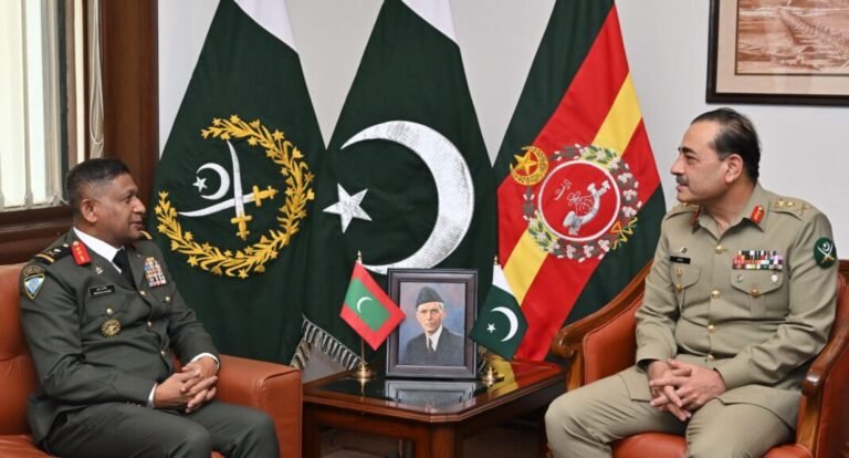 Maldives Defence Chief Calls on COAS, Hails Pakistan’s Role in Stability