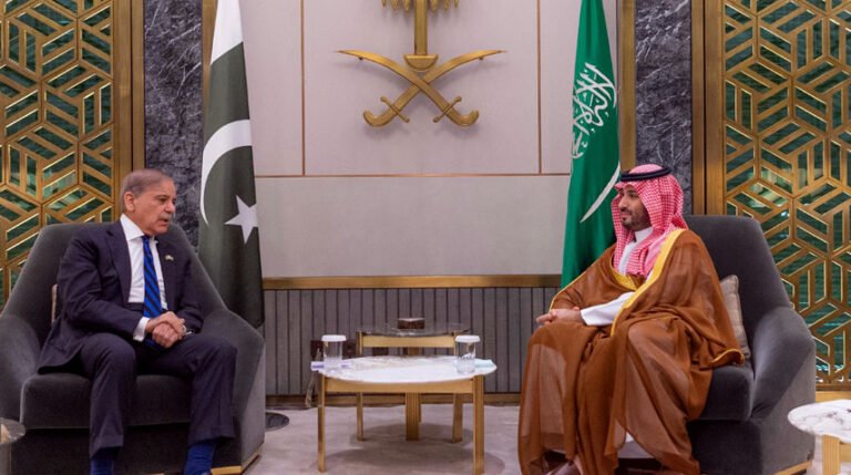 PM Shehbaz in Riyadh: Pakistan-Saudi Arabia to Enhance Cooperation in Trade, Defense