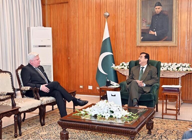 Czech Ambassador, Ladislav Steinhubel, Calls on President Gilani, Discusses Bilateral Cooperation