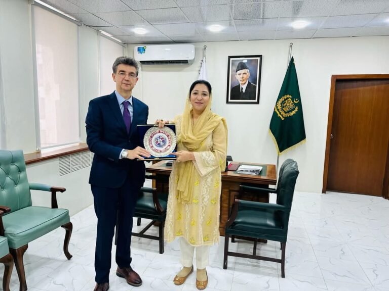 Turkish Officials Call on Education Minister, Waniha Qamar, Discuss Bilateral Collaboration