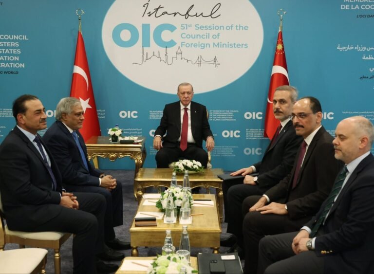 Pakistan, Turkiye Reaffirm Support for Iran, Call for Gaza Ceasefire